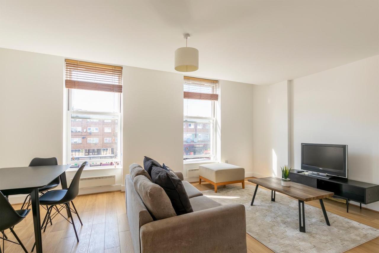 Prime Location Flats Апартаменты *